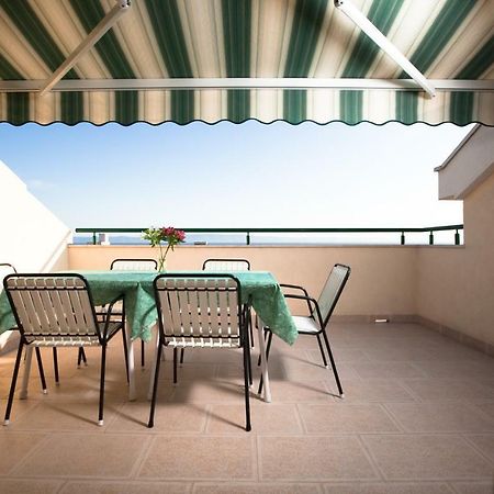 Apartments Smiljka II Tučepi Екстериор снимка