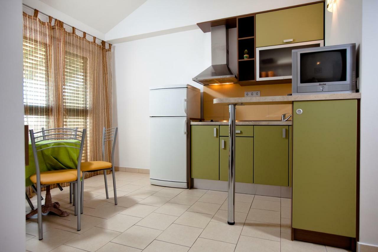 Apartments Smiljka II Tučepi Екстериор снимка