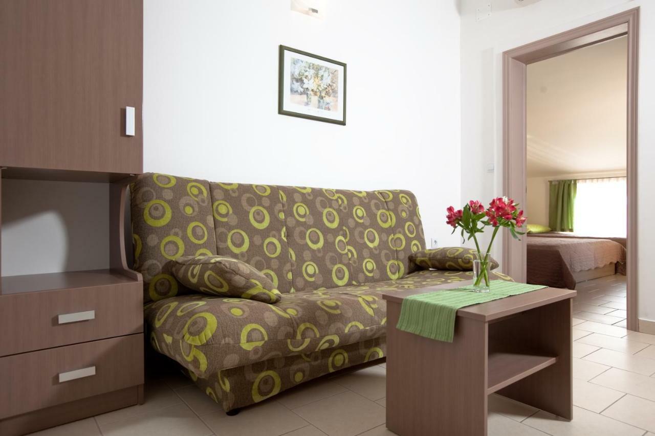 Apartments Smiljka II Tučepi Екстериор снимка